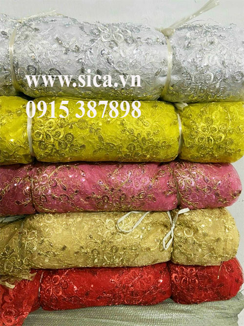 vải ren kim tuyến trải bàn gia tiên