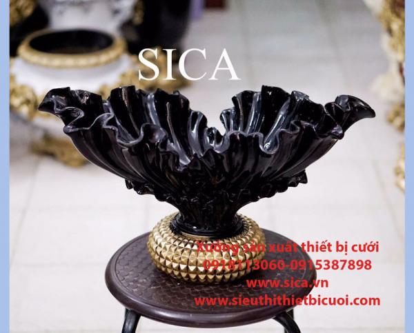 Các mẫu bình hoa poly cổ điển