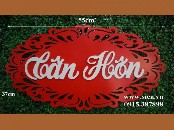 Bảng tên tân hôn treo cổng hoa cưới