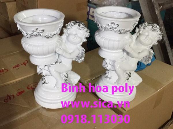 Bình cắm hoa poly