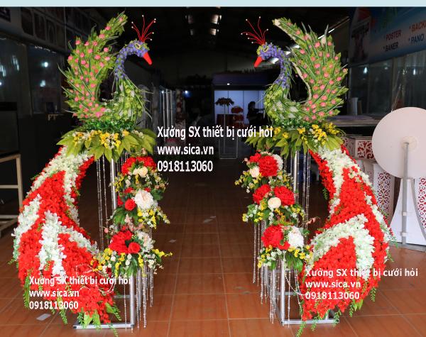 Cung cấp mua bán cổng cưới chim công