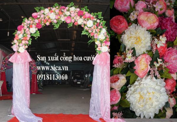 Cổng cưới chân voan màu hồng phấn