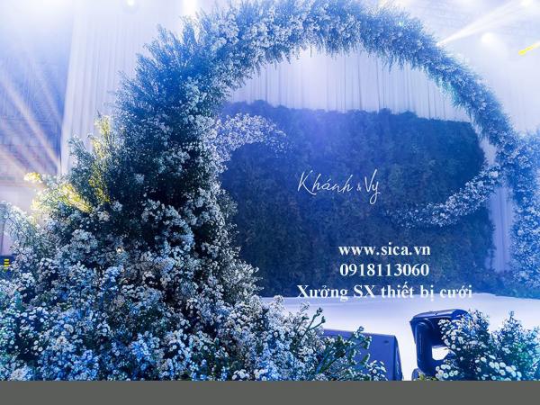 Sản xuất thiết kế không gian tiệc cưới sáng trọng