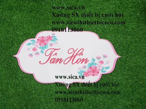 Bảng tên thiết kế chữ Tân Hôn treo cổng hoa cứới nền trắng