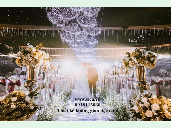NỘi thất không gian tiệc cưới sang trọng