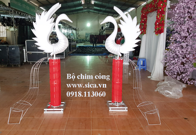 Bộ chân chim công chân trụ đơn