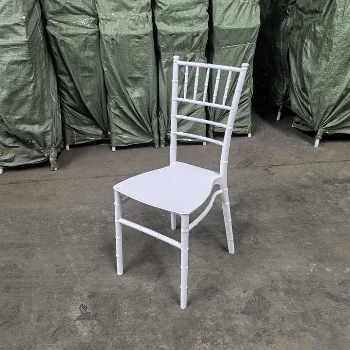 Nơi bán ghế Chiavari giá tốt