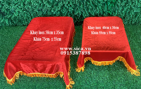Khăn vải nhung đỏ trải mâm có tua rua vàng